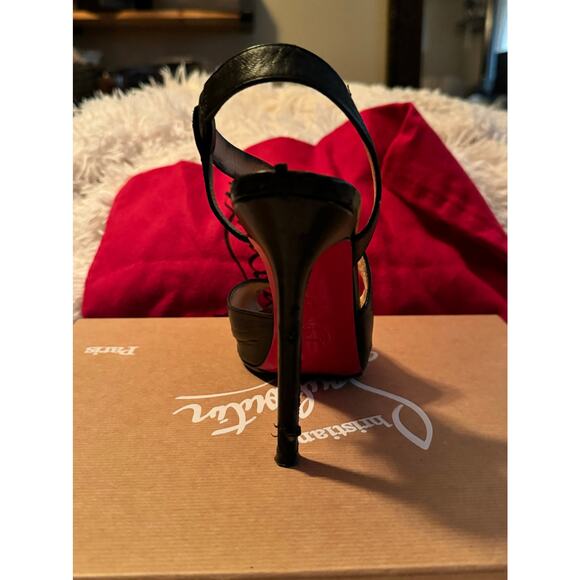 SOLD Christian Louboutin Viveka Leather Peep-Toe Pumps Size 7.5 - Picture 6 of 17